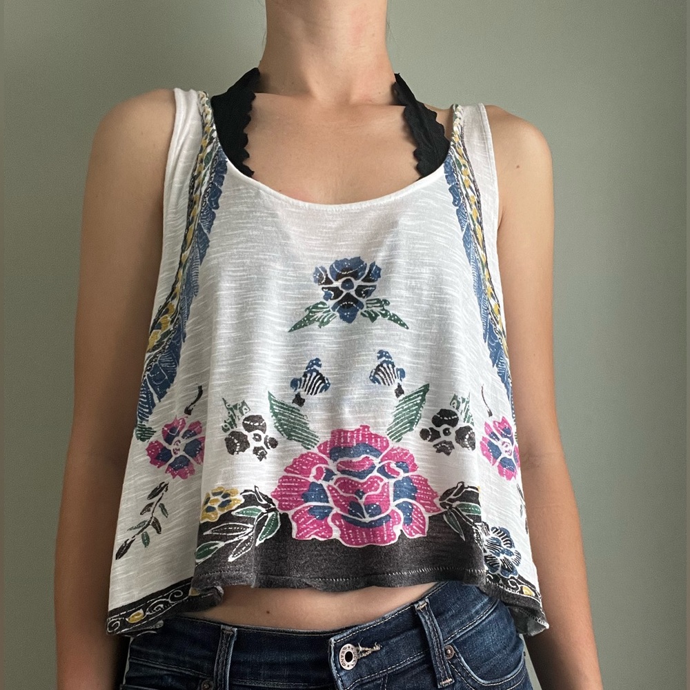 Urban Outfitters Crop Tank | Open Back
